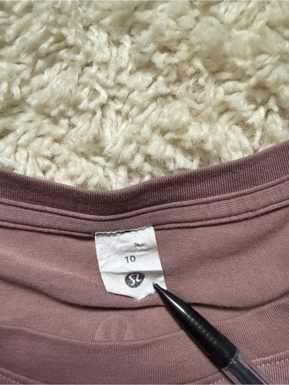 lululemon athletica Women’s Love Long Sleeve Tee in dusty dark pink. Sz 10. SOFT - Picture 4 of 6